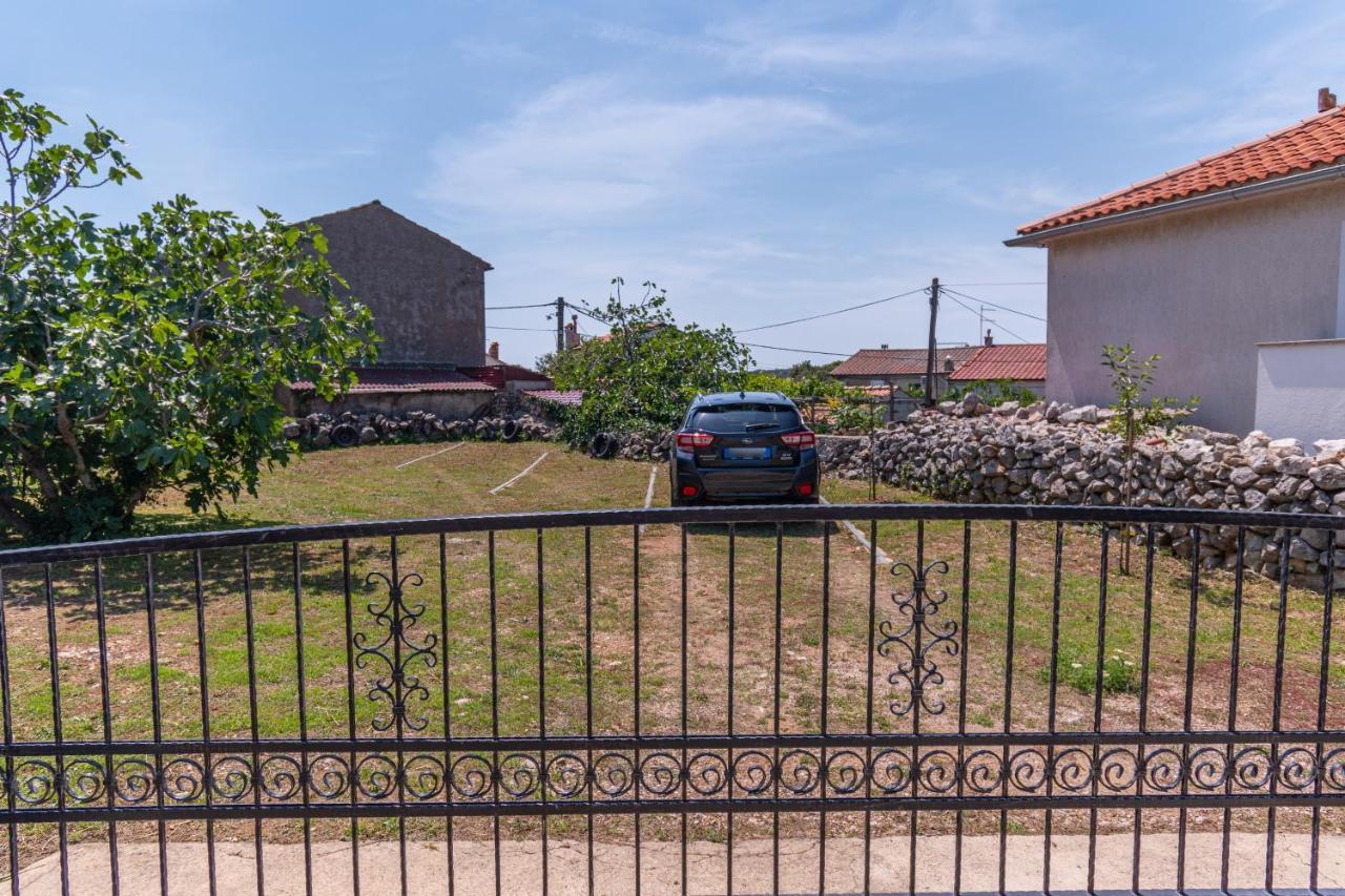 Apartments By The Sea Punat, Krk - 5351 ภายนอก รูปภาพ