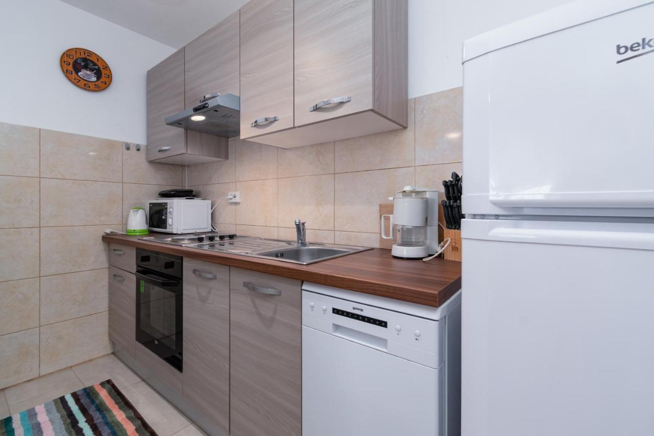 Apartments By The Sea Punat, Krk - 5351 ภายนอก รูปภาพ
